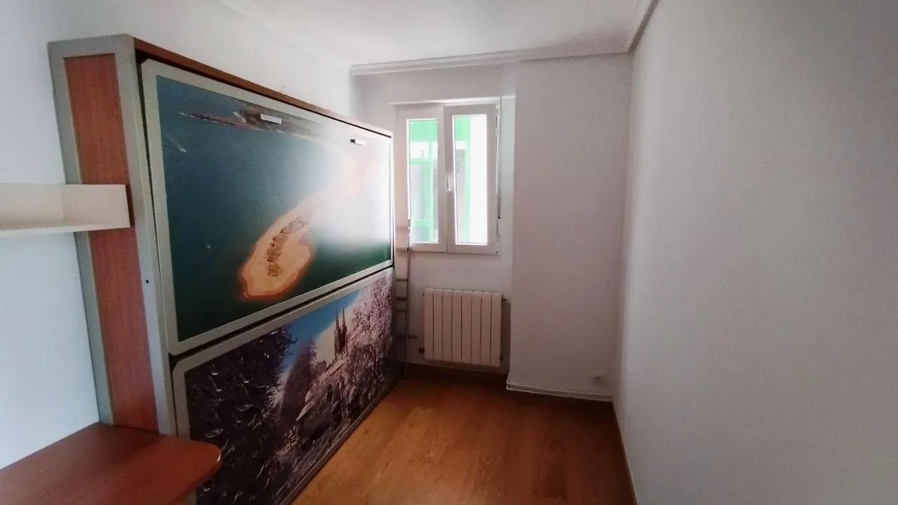 Apartamento Con Piscina Y Wifi A 100 Metros De La Playa En Somo 0*,  Spain