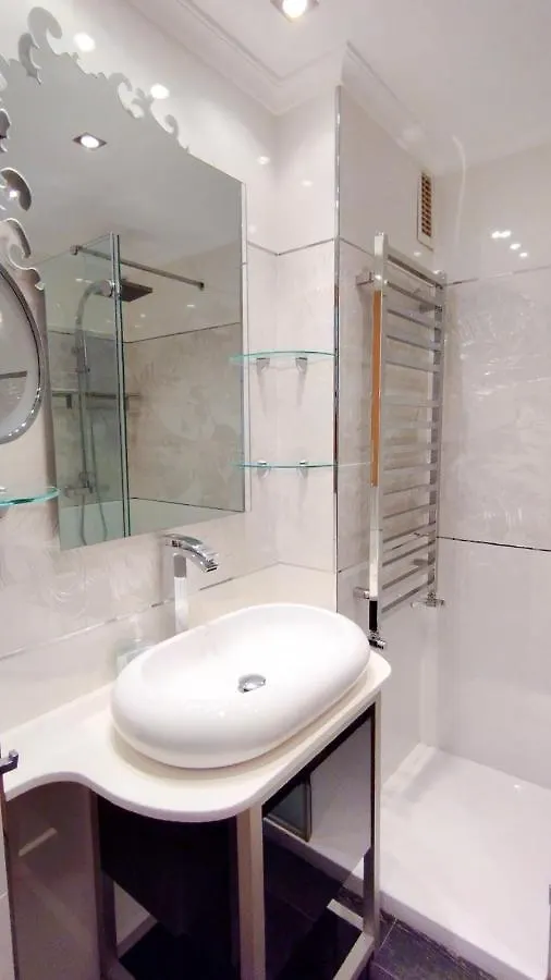 Apartamento Con Piscina Y Wifi A 100 Metros De La Playa En Somo